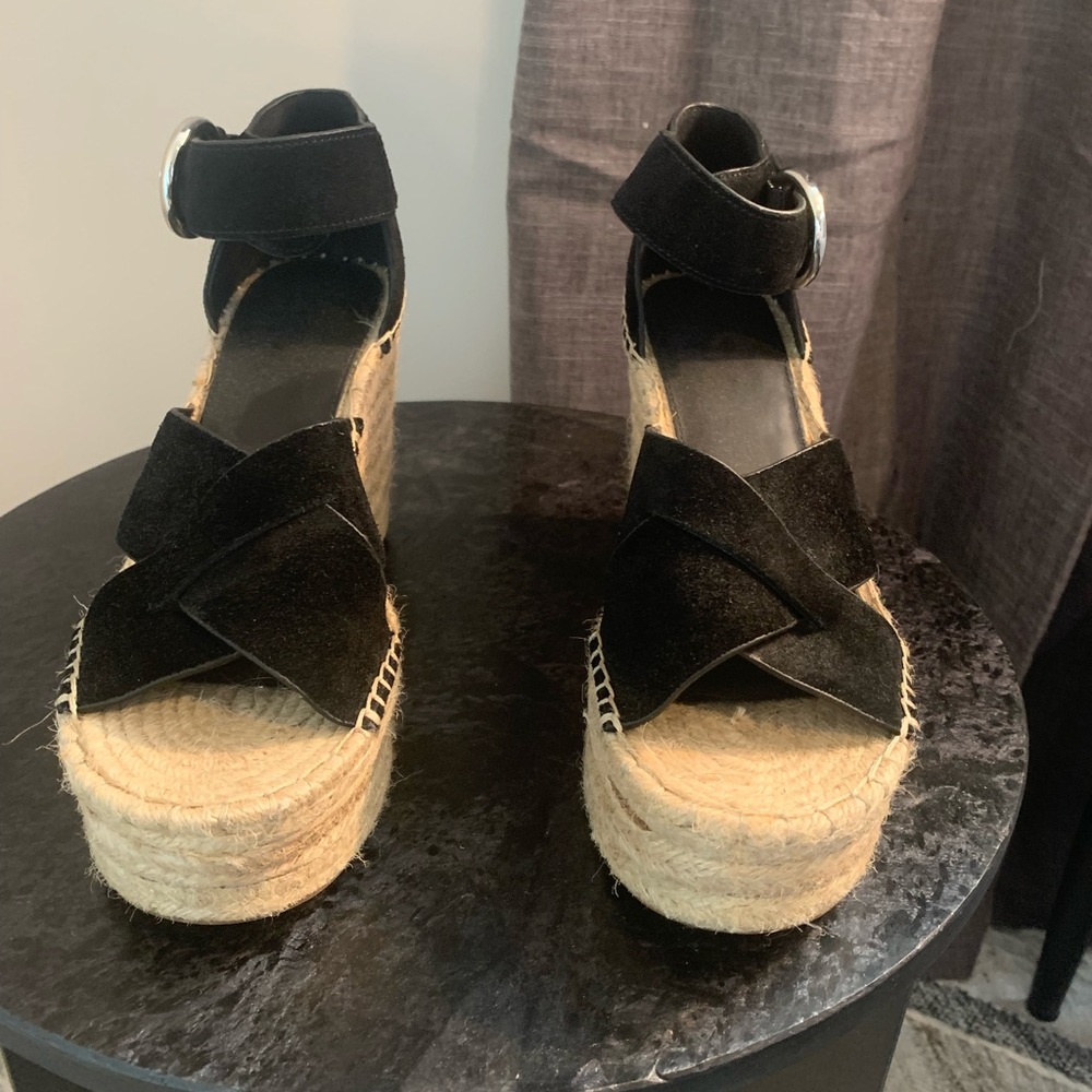 NWOT Marc Fisher platform wedge sandals 8.5